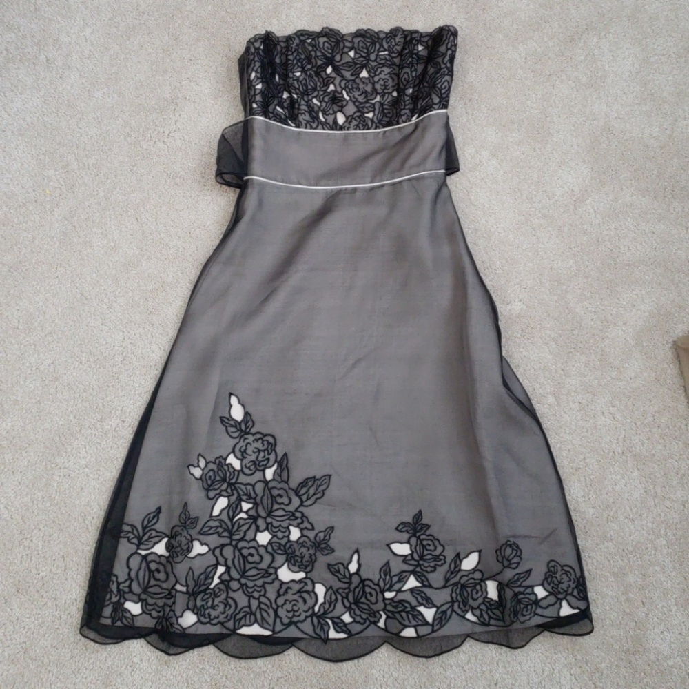 White House Black Market Black Dress